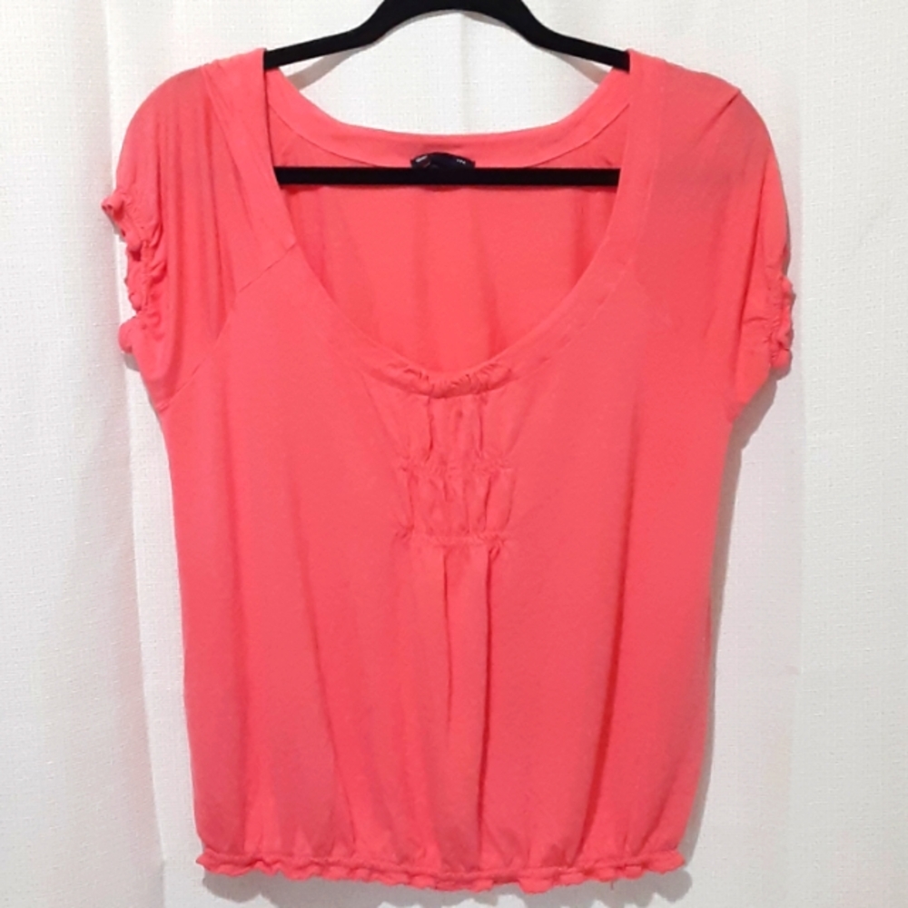 Gap Top